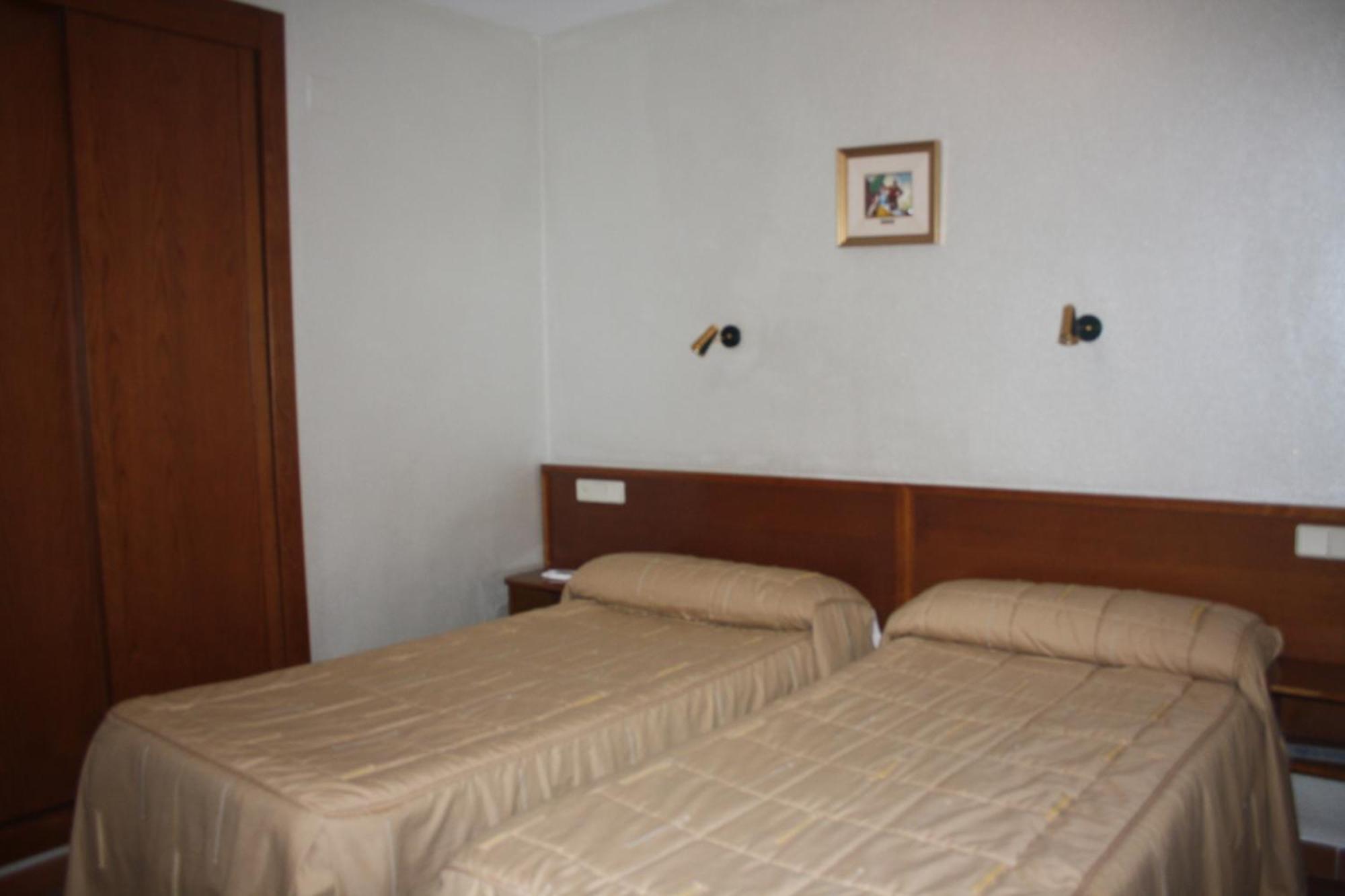 Apart-Hotel Selva Nevada La Virgen de la Vega 部屋 写真