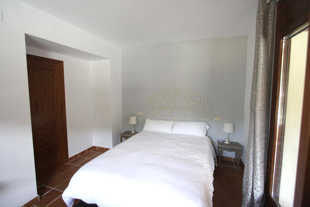 Apart-Hotel Selva Nevada La Virgen de la Vega 部屋 写真