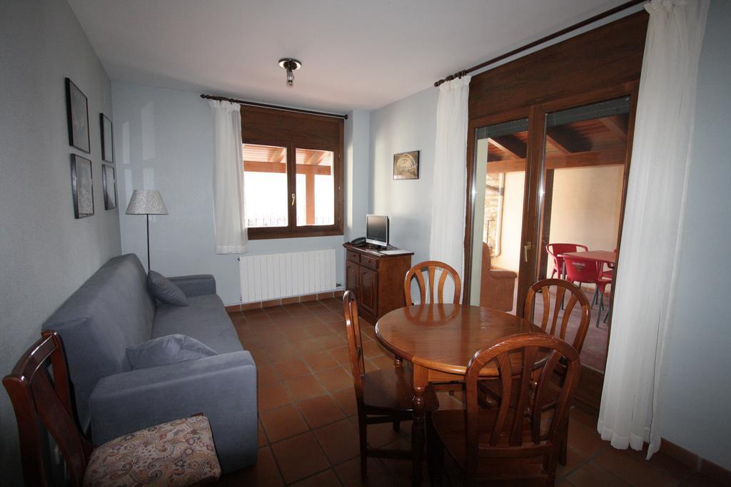 Apart-Hotel Selva Nevada La Virgen de la Vega 部屋 写真